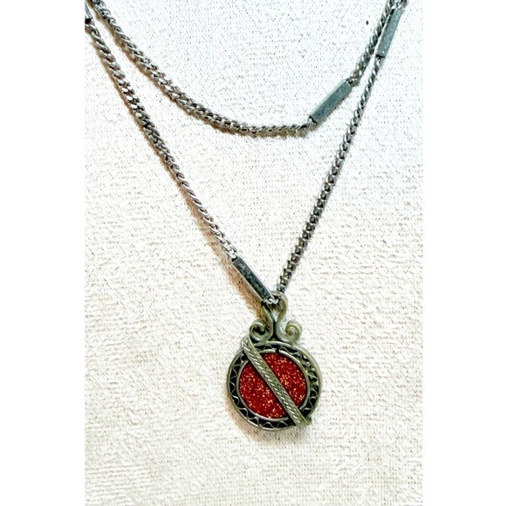 Vintage Avon Goldstone Look Reversible Pendant Necklace‎ Silver Tone 31 Inch